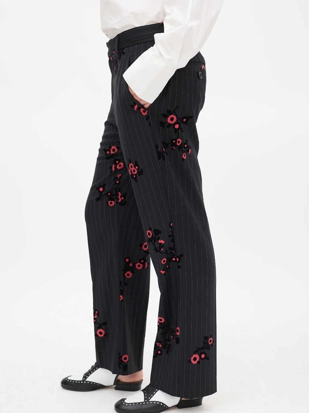 Marc Jacobs Black Pinstripe Trousers with Red Floral Appliqué - Picture 4 of 8